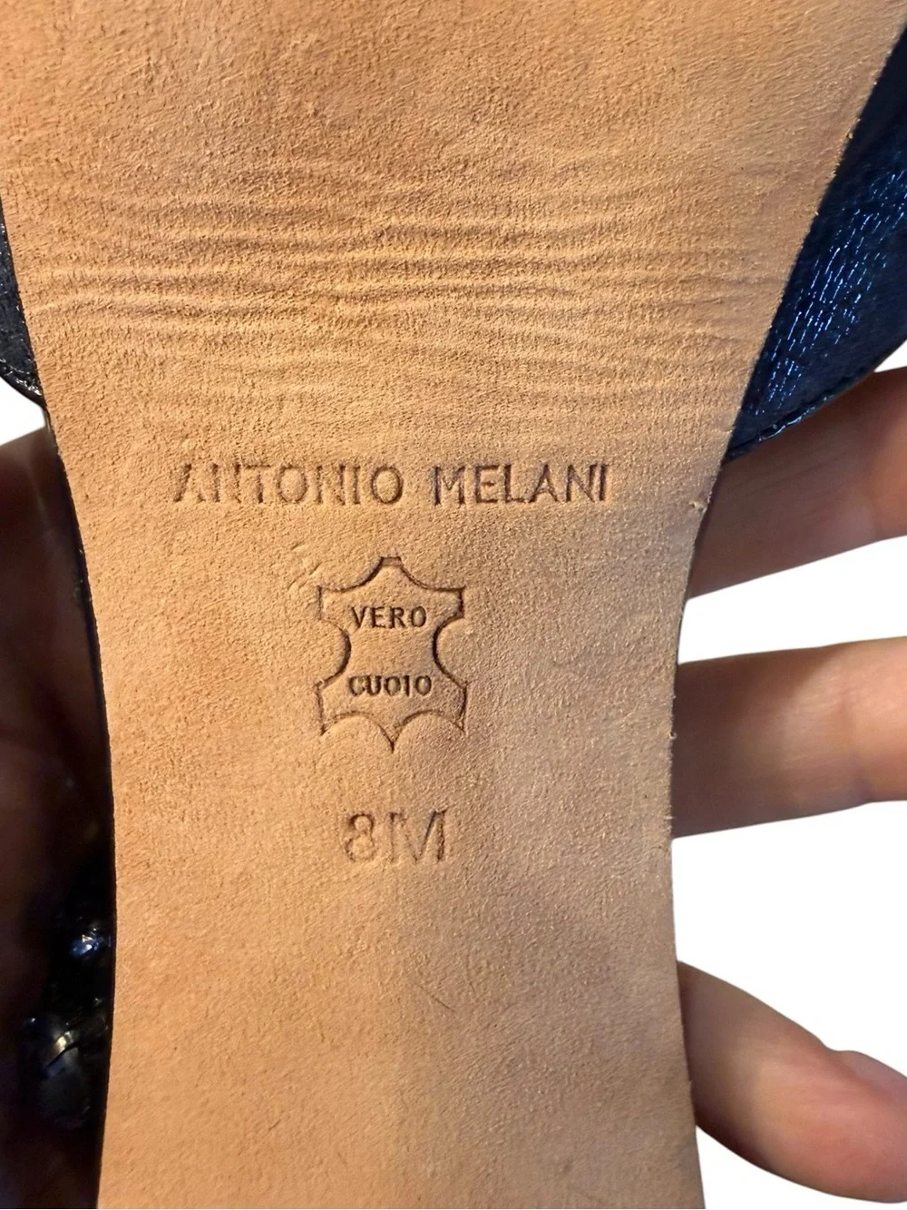 ANTONIO MELANI Navy Blue T-Strap Jeweled 4”  Heels Womens Size 8 Leather Sole